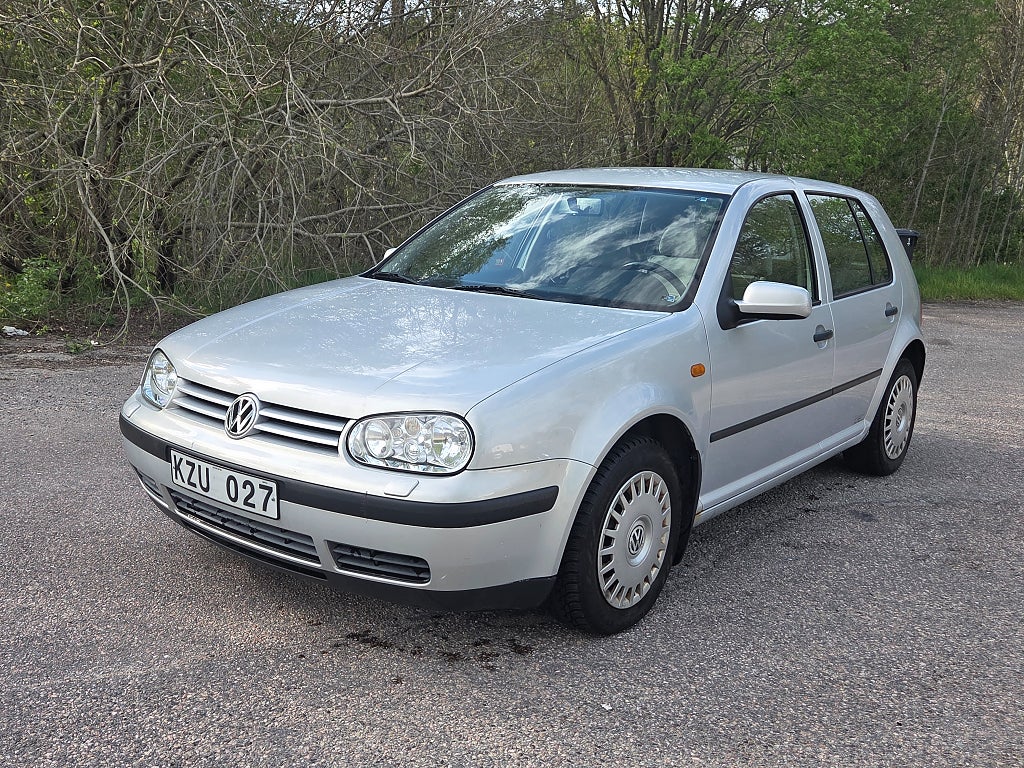 Volkswagen Golf 5-dörrar 1.6 Trendline