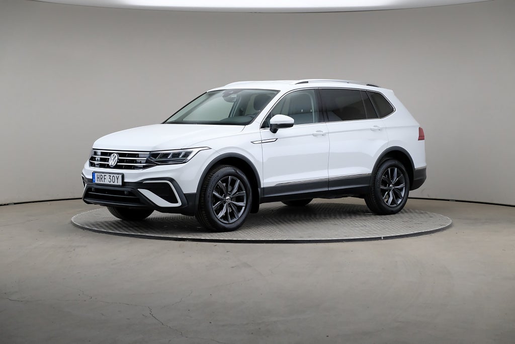 Volkswagen Tiguan Allspace Allspace TSI 190hk 4Motion DSG Dragpkt Cockpit