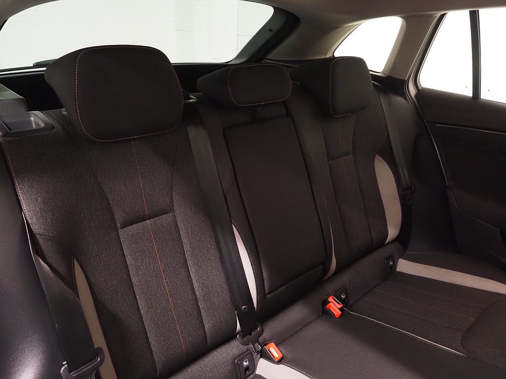 Skoda Scala 1.0 TSI 110hk Style Dragkrok Backkamera Adaptiv Farth 2023