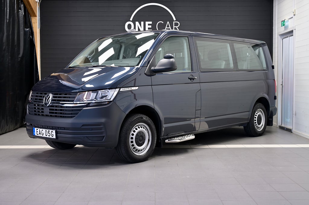 Volkswagen Caravelle 2.0 TDI 8-sits 4Motion MOMS Kamera Värmare GPS Nyservad