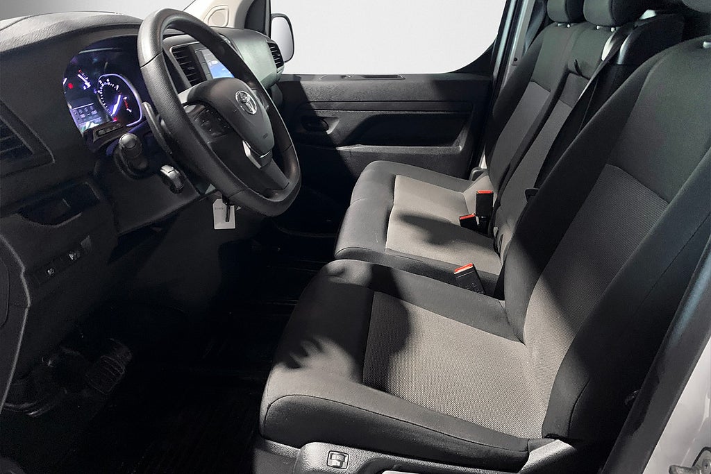 Toyota ProAce 2.0 D-4D LONG | Moms  | Kamera | Värmare 2024