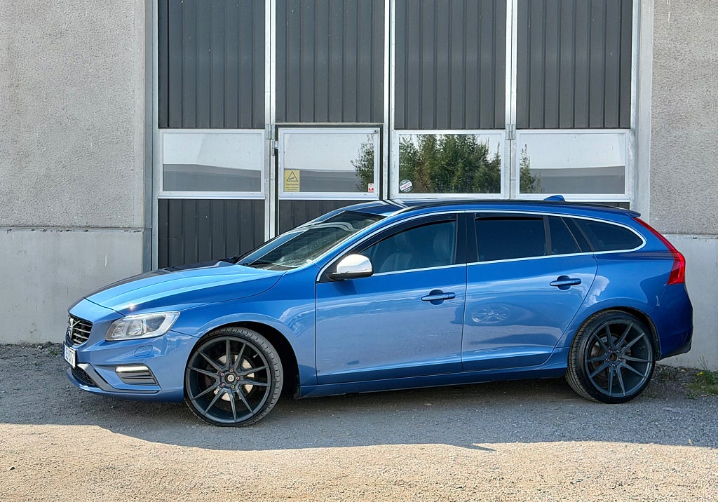 Volvo V60 D4 190HK Polestar Optimering R-Design Värmare B-Kamera
