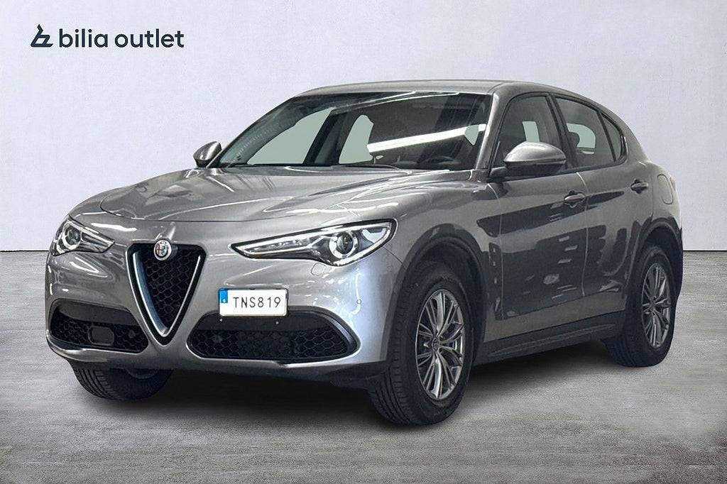 Alfa Romeo Stelvio 2.0T Super 200hk Navi Drag  B-kamera