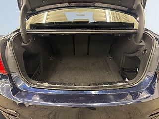 BMW 320D xDrive Sedan S&V-hjul/Farthållare/Parkeringssensorer