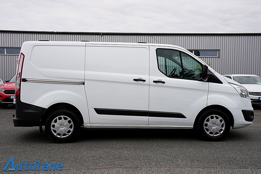 Ford transit Custom 270 2.0 TDCi Inredning Sommarkampanj 4,99% 105hk