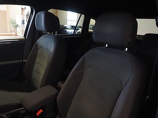SUV Volkswagen Tiguan 14 av 23