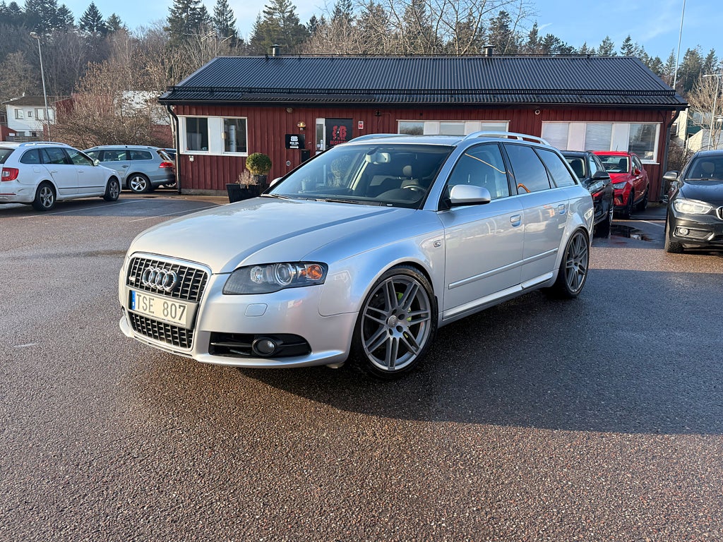 Audi A4 Avant 2.0 TFSI quattro Comfort, S Line Dragkrok Steg 2