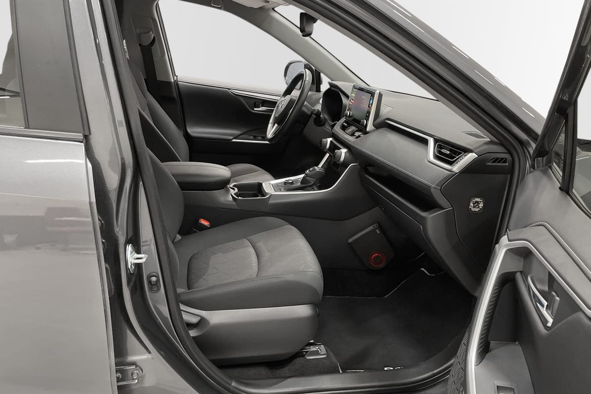 Toyota RAV4 2022, bild 7/47