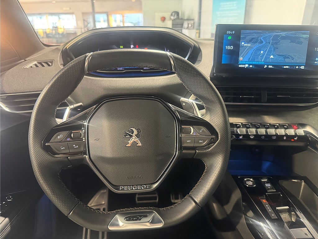 Bild på Peugeot 3008 GT 1.2 PT 130hk Aut - B-KAMERA, NAVI