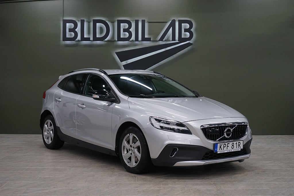 Volvo V40 Cross Country D3 Geartronic Momentum NAVI 150HK