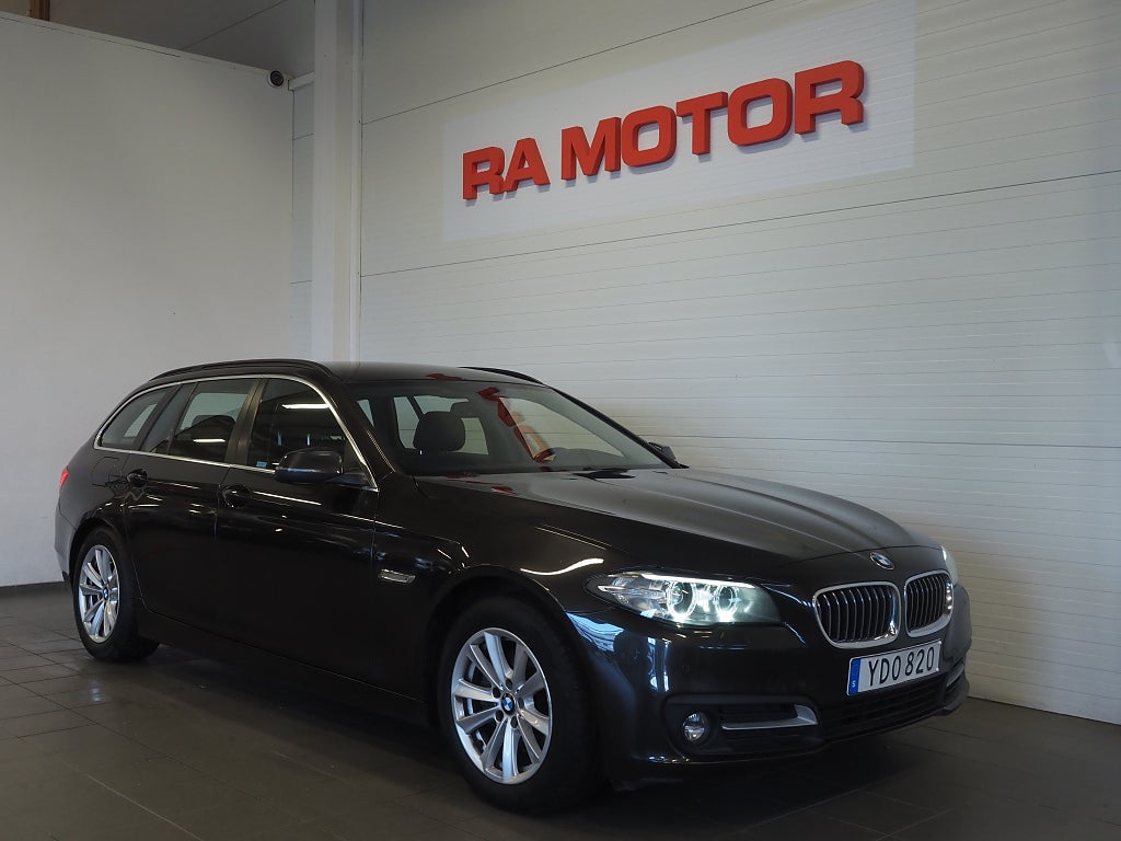 BMW 520d xDrive 190hk Touring Steptronic |Drag|D-värm|Skinn| 2016