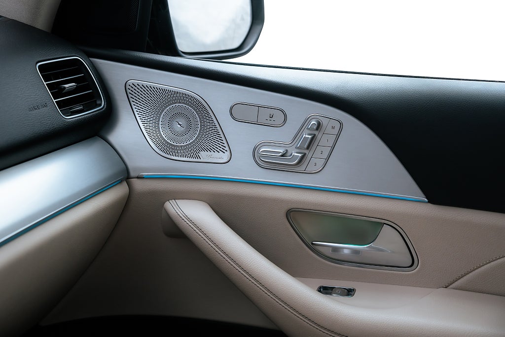 Gallery image 13 of 15