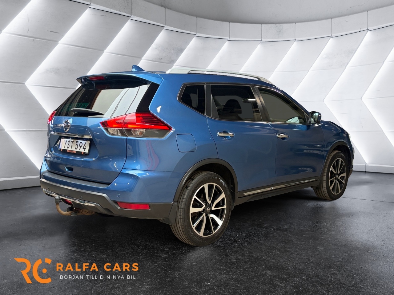 Nissan X-Trail 2.0dCi 4x4 Tekna Drag 360 2017, photo 7/45