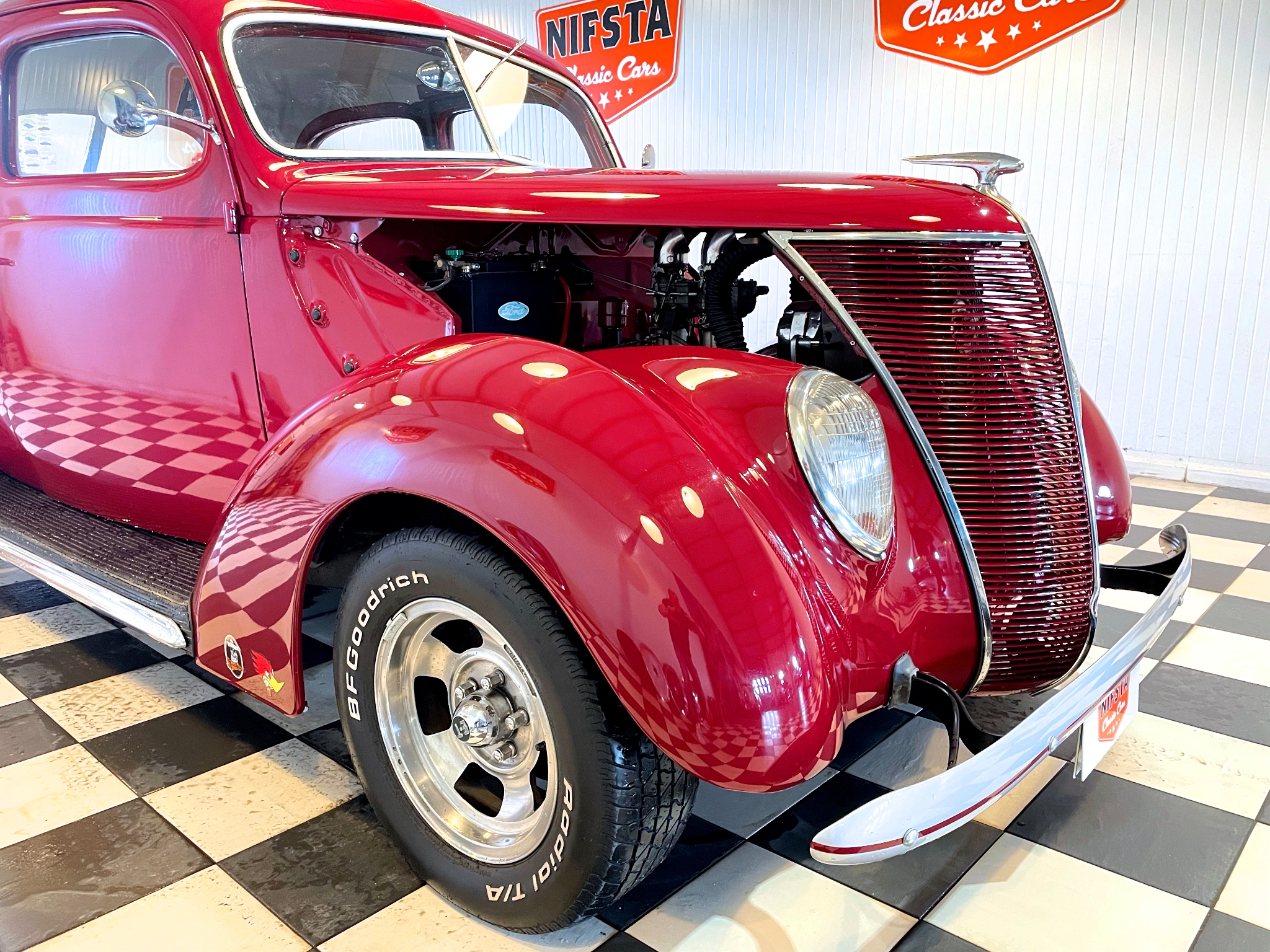 Ford Model 74 Tudor Sedan 1937, bild 6/64