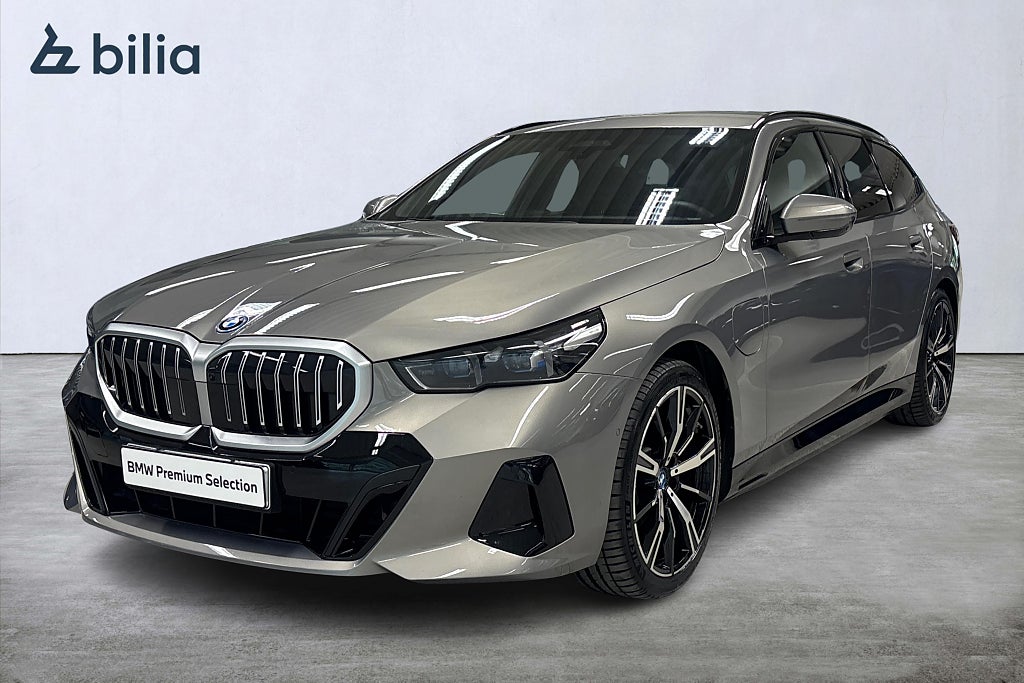 BMW 530e xDrive Touring M-Sport | Aktiv farth. | Drag | H&K 