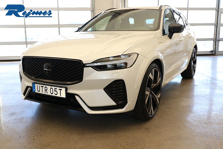 Volvo XC60 T6 Plus Black Nordic Edition