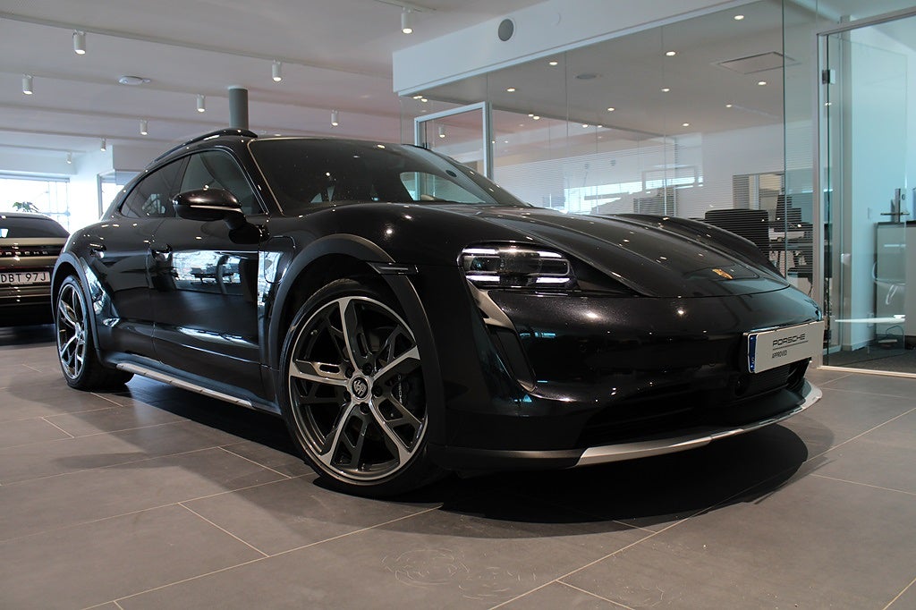 Porsche Taycan 4 CROSS TURISMO 4 CROSS TURISMO