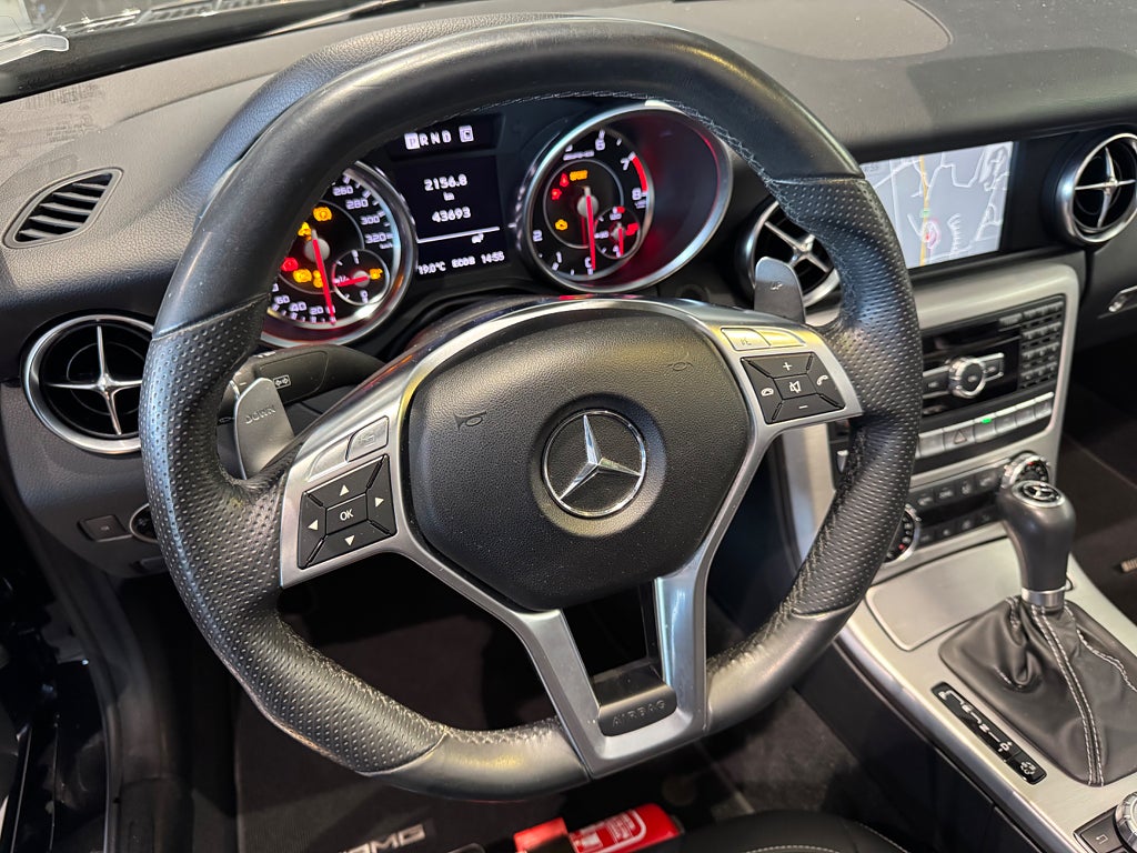 Mercedes-Benz SLK 55 AMG SpeedShift Plus 7G-Tronic V8 421 hk - bild 7