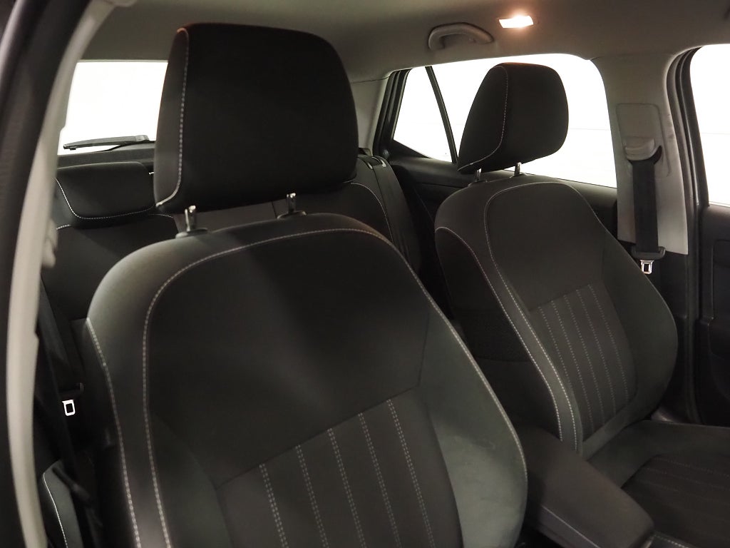 Skoda Fabia 1.0 MPI 75hk Style | Komfortpaket | 2019