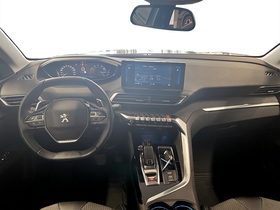 Bild på Peugeot 5008 Allure Pack 1.2 PT 130hk Aut B-KAMERA CARPLAY