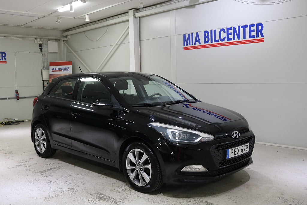 Hyundai i20 1.4 Premium / Euro6 / Parksensor