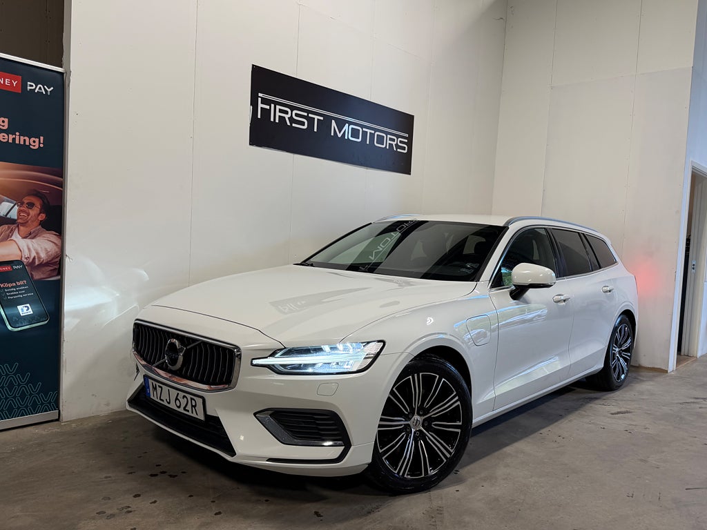 Volvo V60 Recharge T6 AWD Geartronic Inscription Expressio Euro 6
