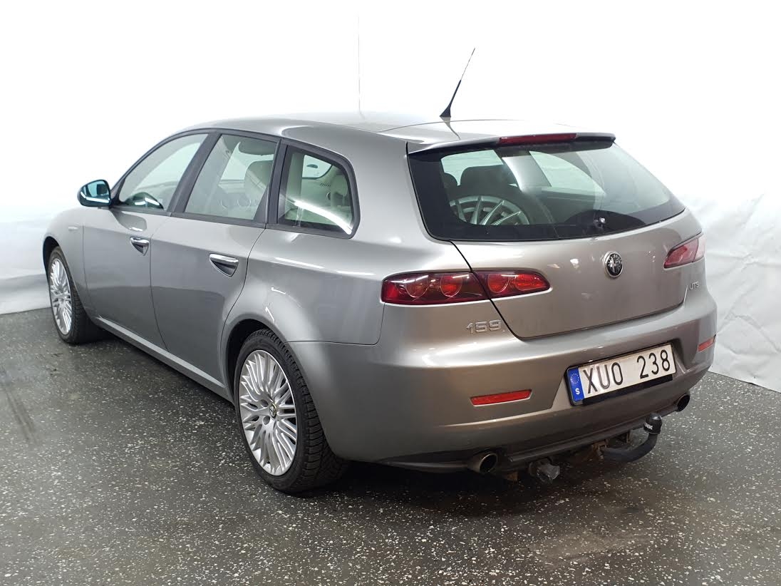 Alfa Romeo 159 2006, photo 4/35