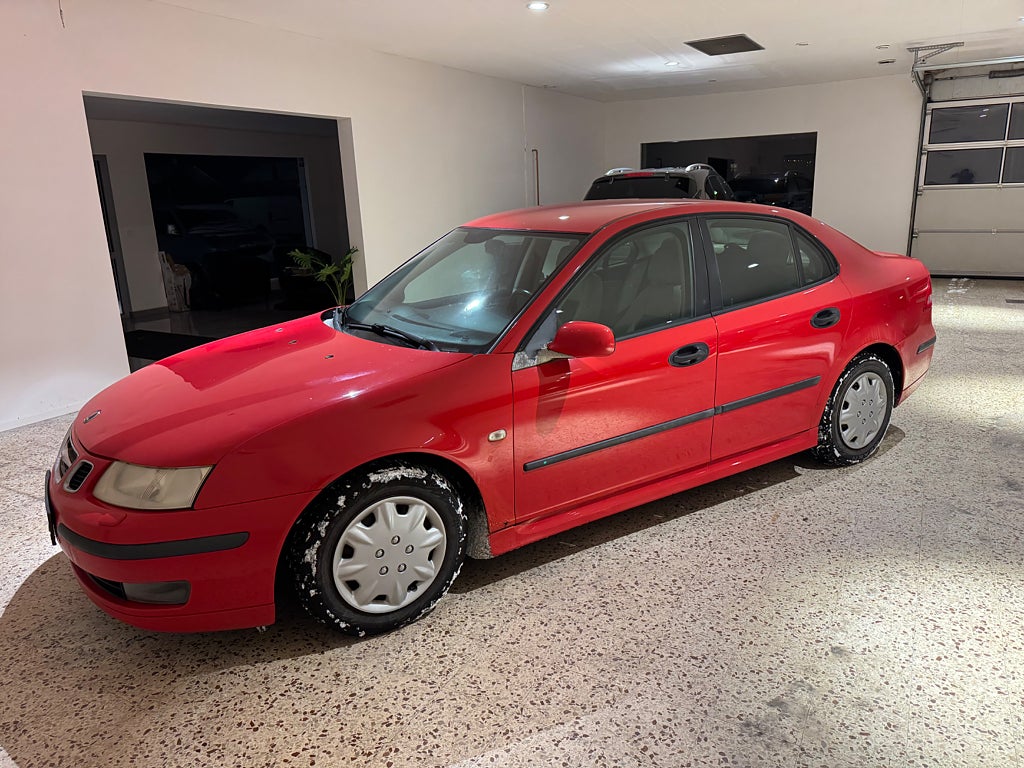 Saab 9-3 2.0t drag vector välvårdad lågmil  