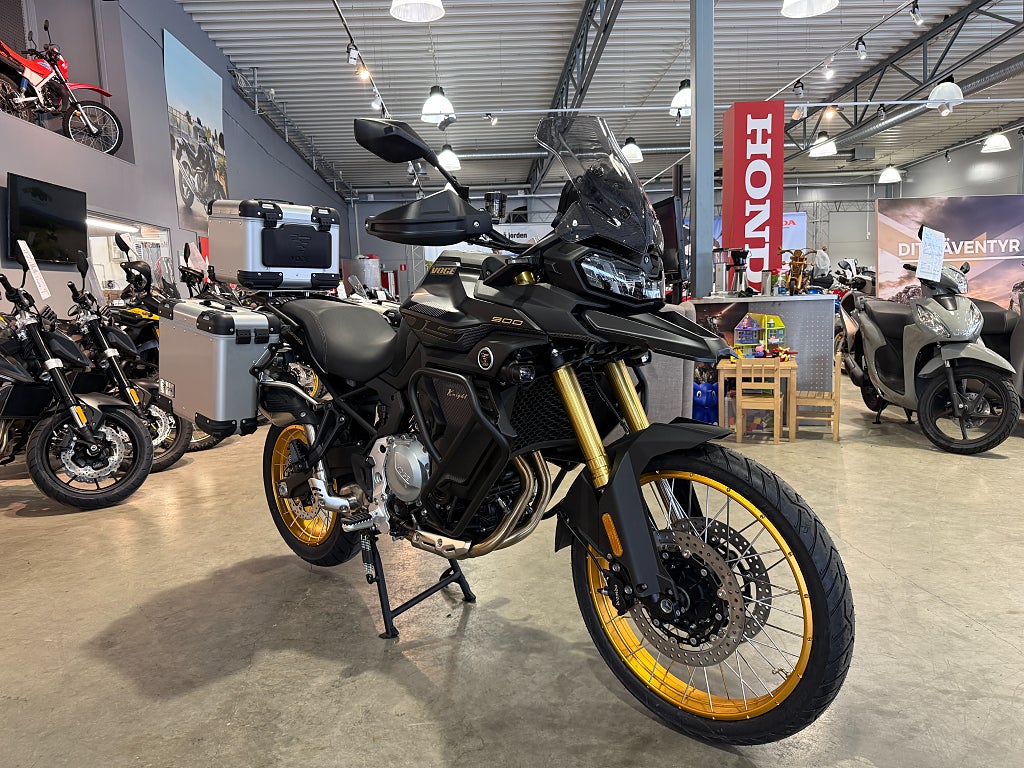 Voge DS900X Black Knight #Alu väskor# 