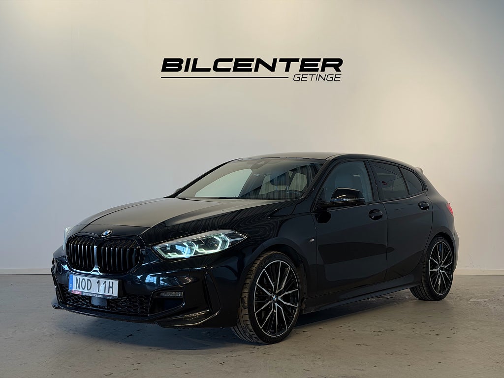 BMW 120D xDrive Steptronic M Sport | Drag | CarPlay | Ambient