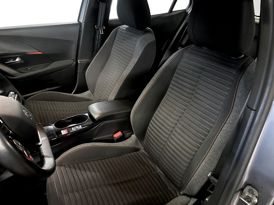 Bild på Peugeot E-2008 Active 50 kWh 136hk Aut KAMPANJRÄNTA 3,99%