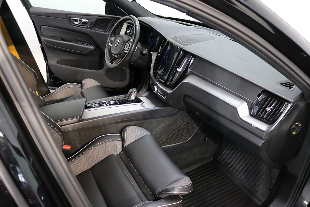 Volvo XC60 2020 - miniatyr 15