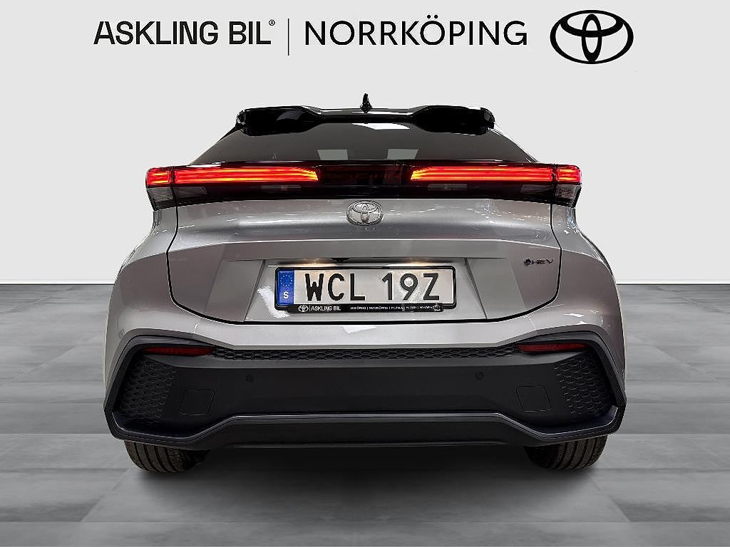 Toyota C-HR 2025 - miniatyr 5