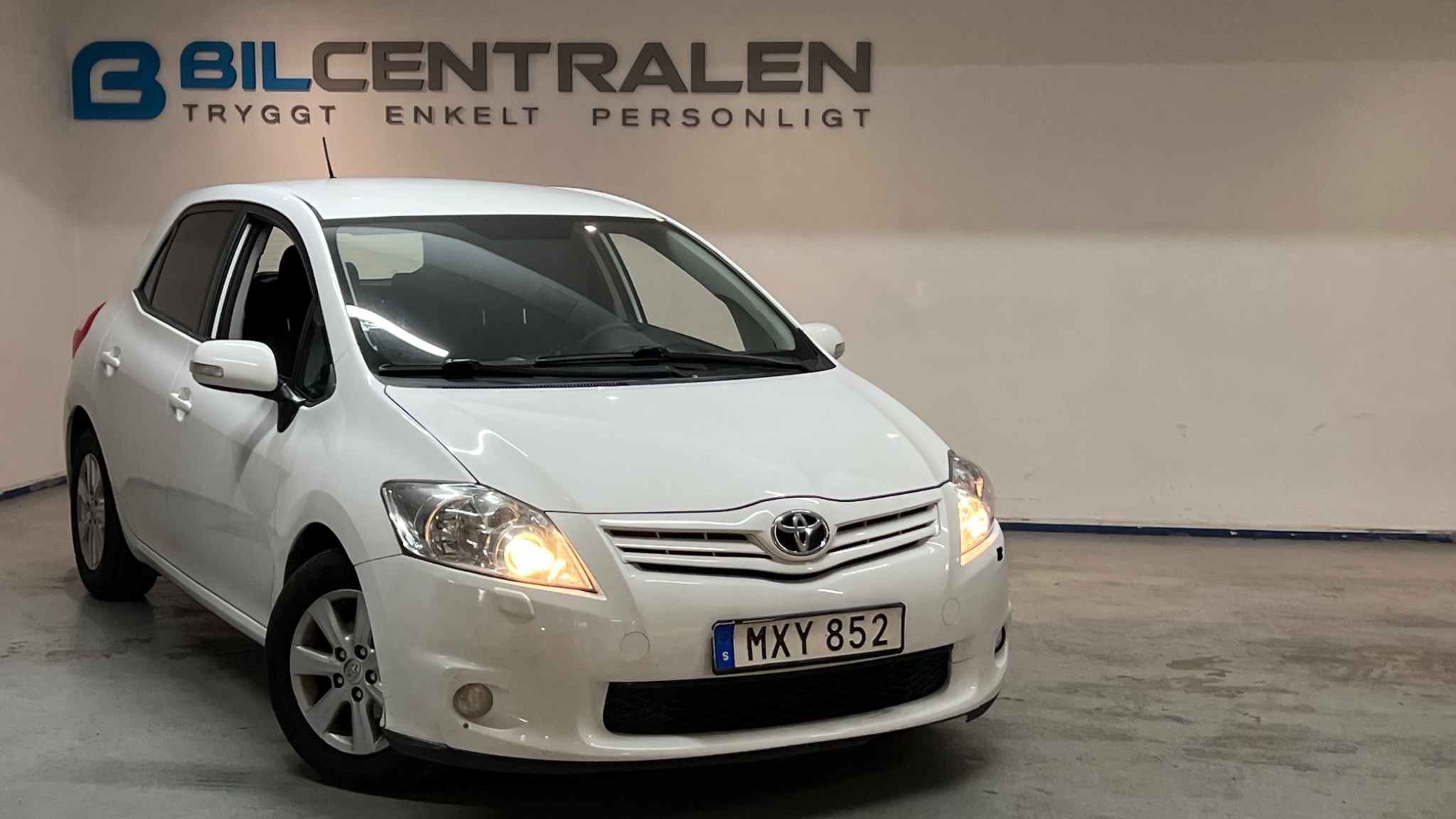 Toyota Auris 2012, bild 3/10