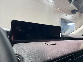 SUV Mazda CX-60 14 av 15