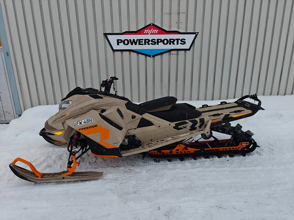 Ski-Doo Freeride 154" 850 E-tec Turbo  