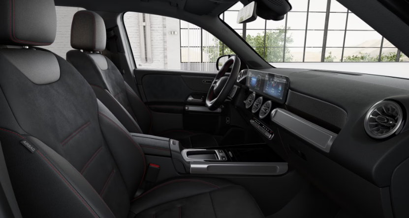 Mercedes-Benz GLB 2026, photo 2/10