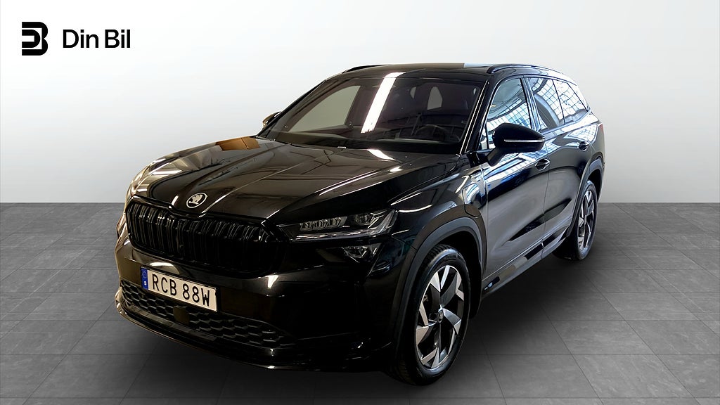 Skoda Kodiaq IV 204 DSG Sportline/ Canton/ Drag
