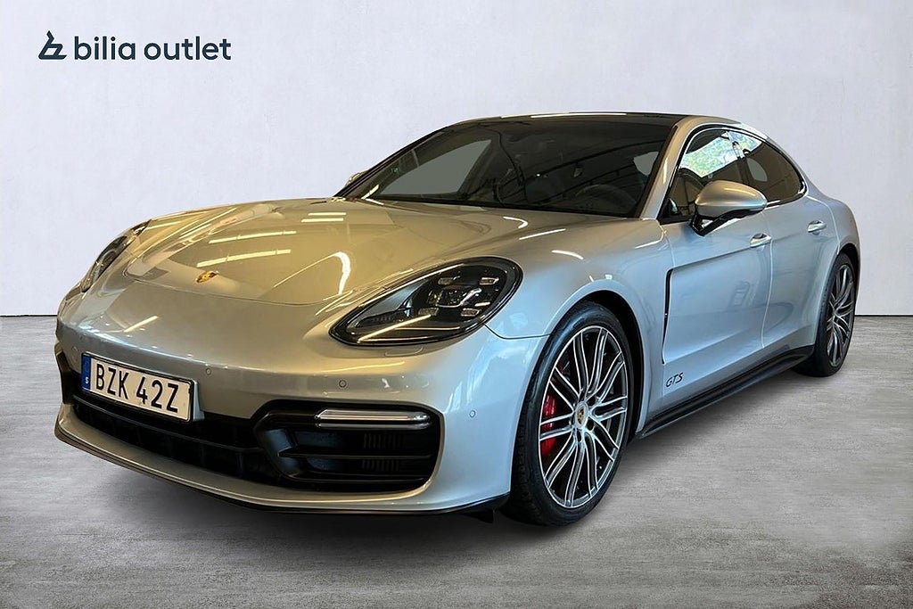 Porsche Panamera GTS PDK 460hk Sport Chrono Panorama Bose 360kam PASM