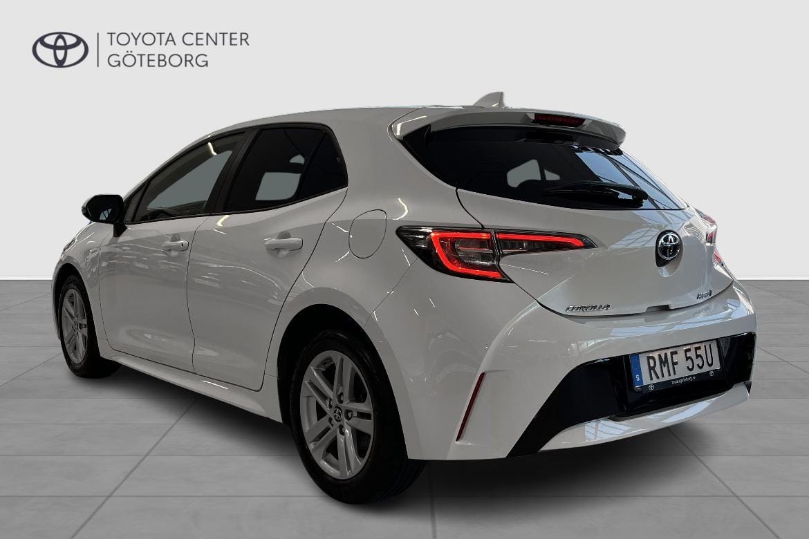 Toyota Corolla Hybrid 1,8 5D ACTIVE SPI 2022, photo 4/49