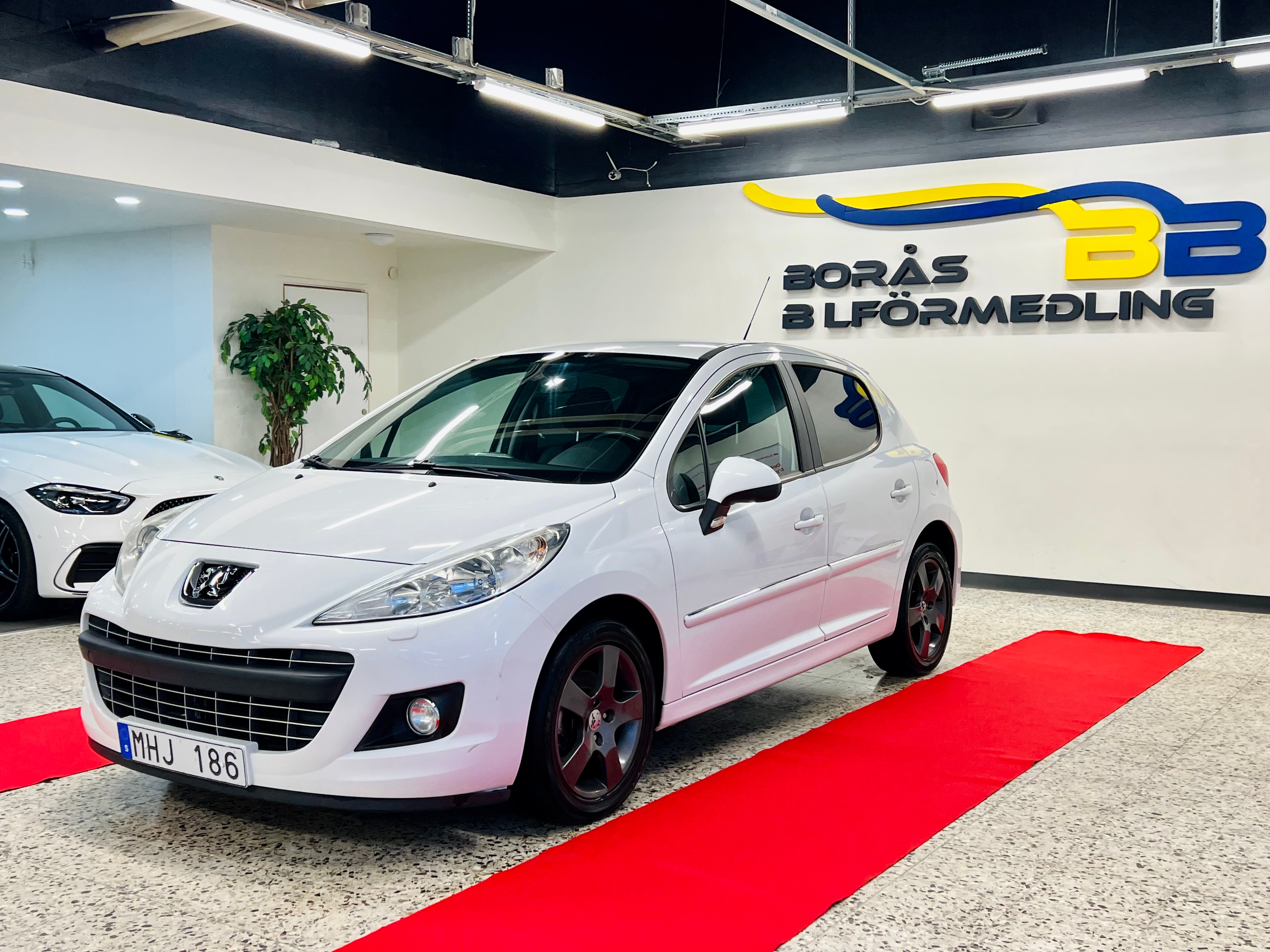 Peugeot 207 5-dörrar 1.6 HDi FAP 111hk, kuva 2/16