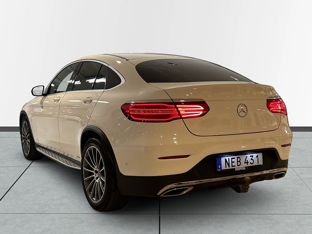 Mercedes-Benz GLC 220d Coupé 4MATIC AMG 360° Drag Värmare Burmester S&V