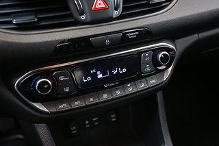 Halvkombi Hyundai i30 12 av 17
