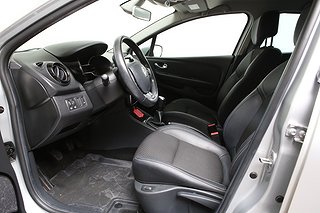Halvkombi Renault Clio 10 av 23
