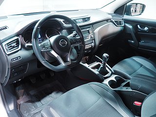 SUV Nissan Qashqai 10 av 20