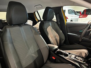Peugeot 208 1.2 PureTech Mvärm Carplay 360°kamera S/V-hjul