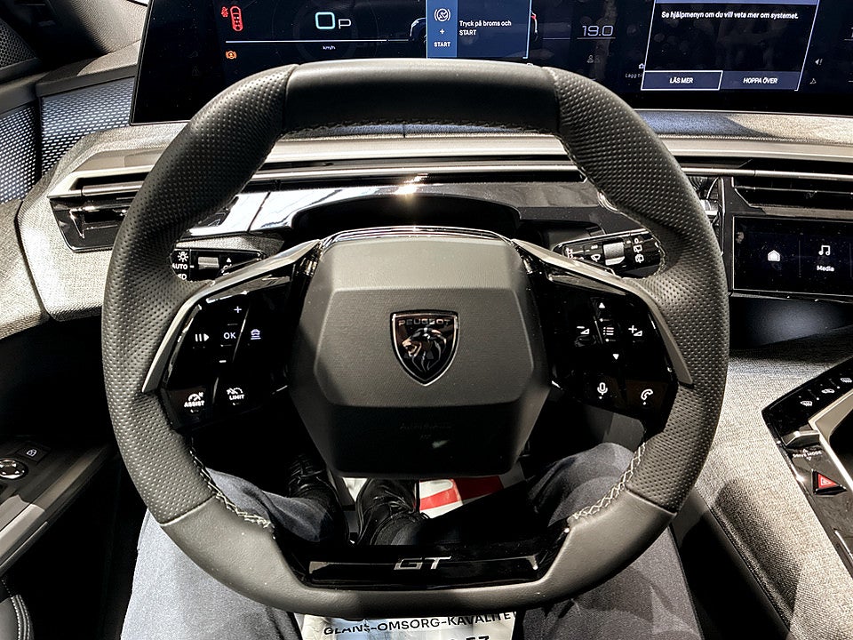 Bild på Peugeot 5008 GT Hybrid 145hk Aut - NYA VINTERHJUL INGÅR!
