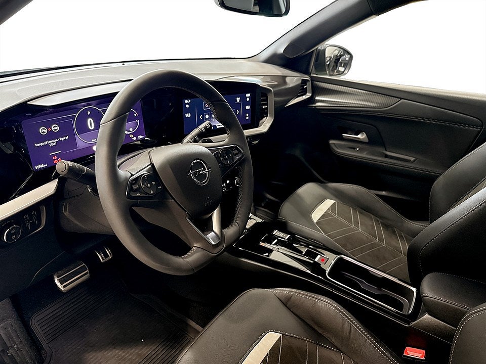 Bild på Opel Mokka Ultimate 1.2 Pt 130hk Aut - B-KAMERA, RATTVÄRME