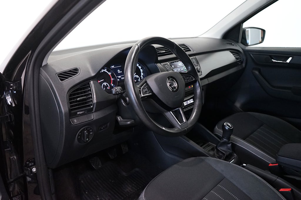 Skoda Fabia Kombi 1.0 TSI Dragkrok Carplay 95hk
