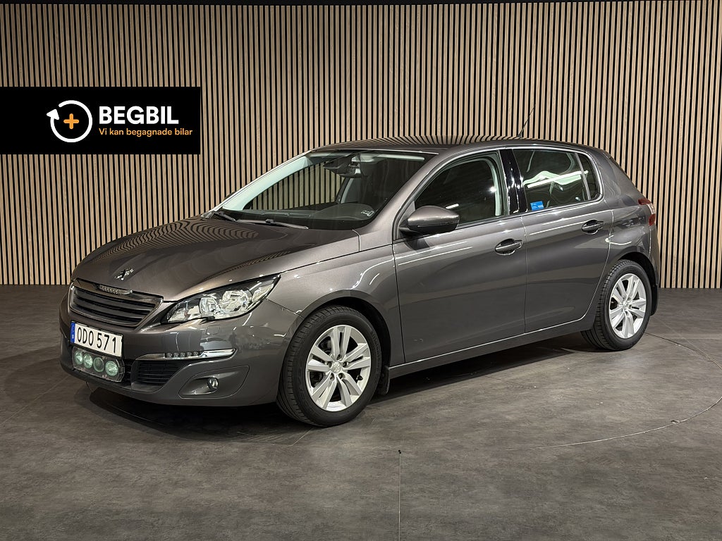 Peugeot 308 1.2 Active / Ny kamrem / 0,34L/mil / M-Värmare